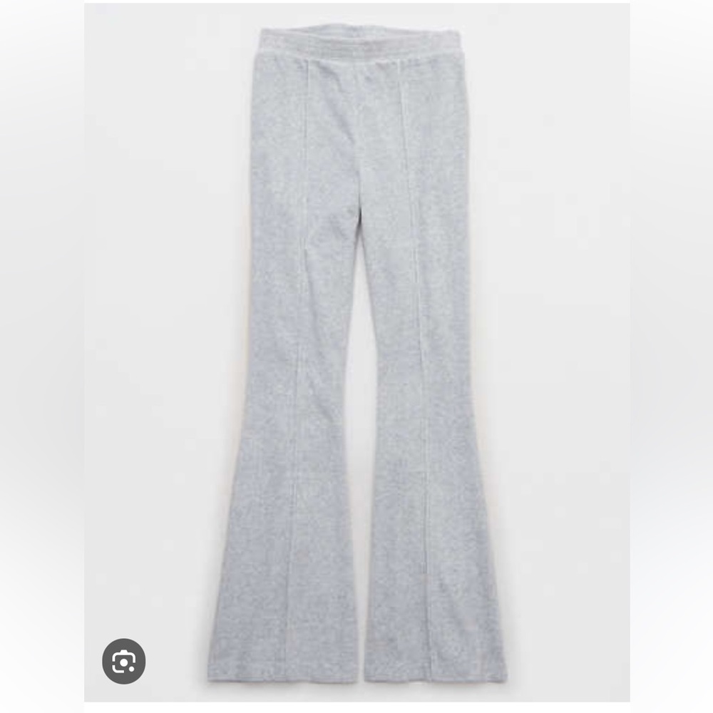 Aerie groove on ribbed velour flare leg lounge pants EUC size small - Picture 2 of 4